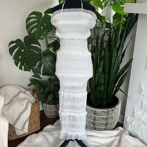 Formal white dress COMMENSE size small